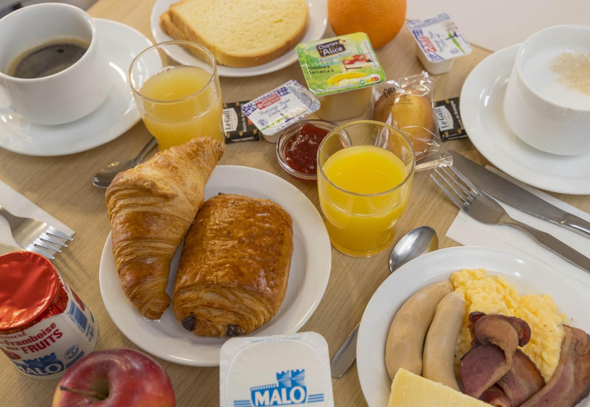 B&B Hotel Auxerre Monéteau エクステリア 写真